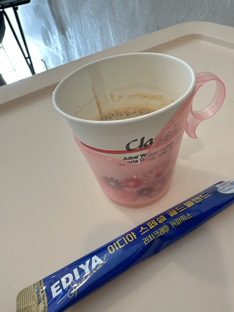 エブリデートーストでサービスしてくれたコーヒーの画像
