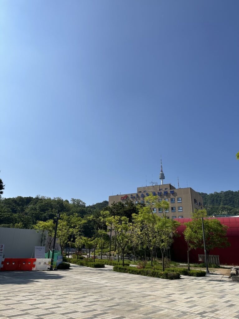 南山芸場公園の風景の画像
